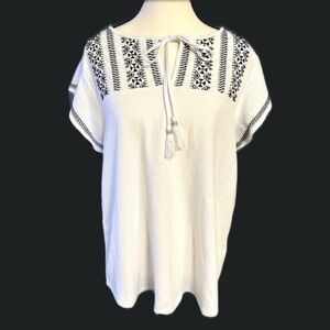 Women’s Short Sleeve Knit Top - NWOT - Size Large